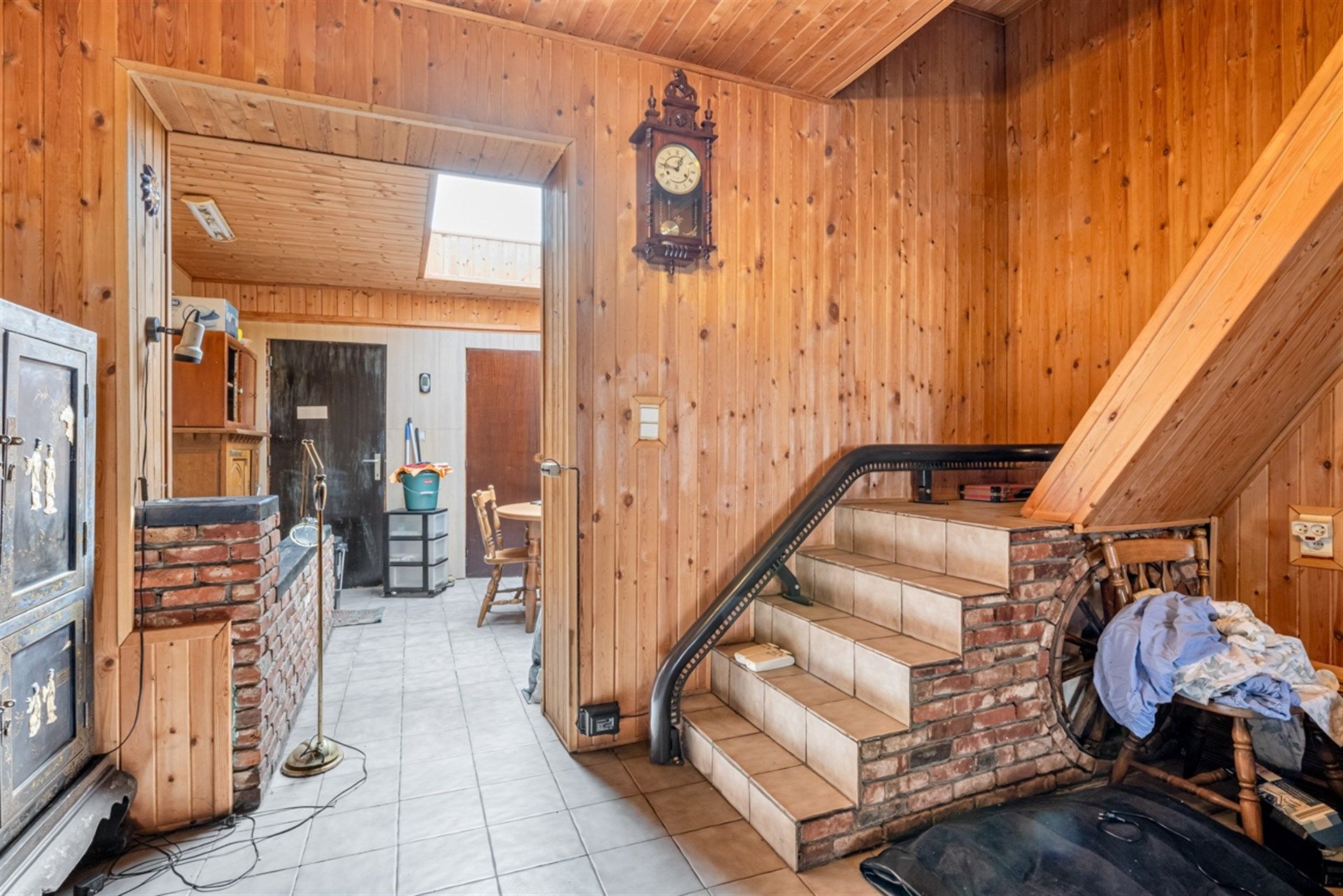 Solide woning met twee slaapkamers te Aalst foto 5