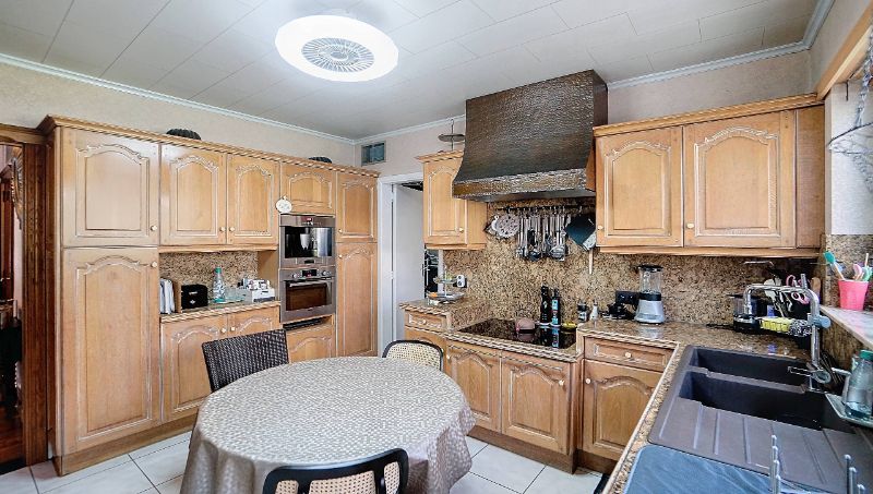 Gelijkvloers landhuis van 181m² op 24 are foto 7