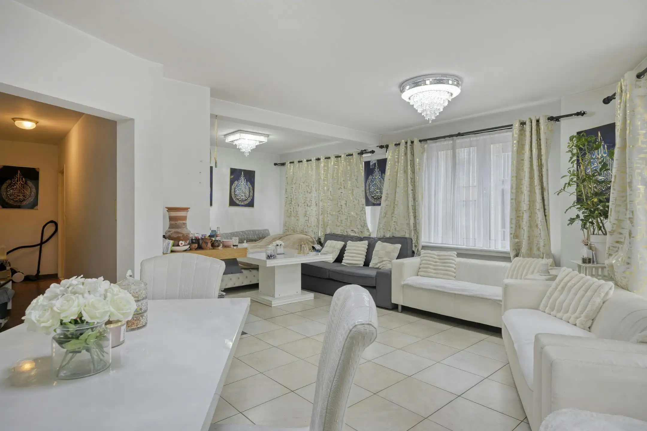 Hoofdfoto van de publicatie: Appartement met 4 slaapkamers te koop te Strombeek