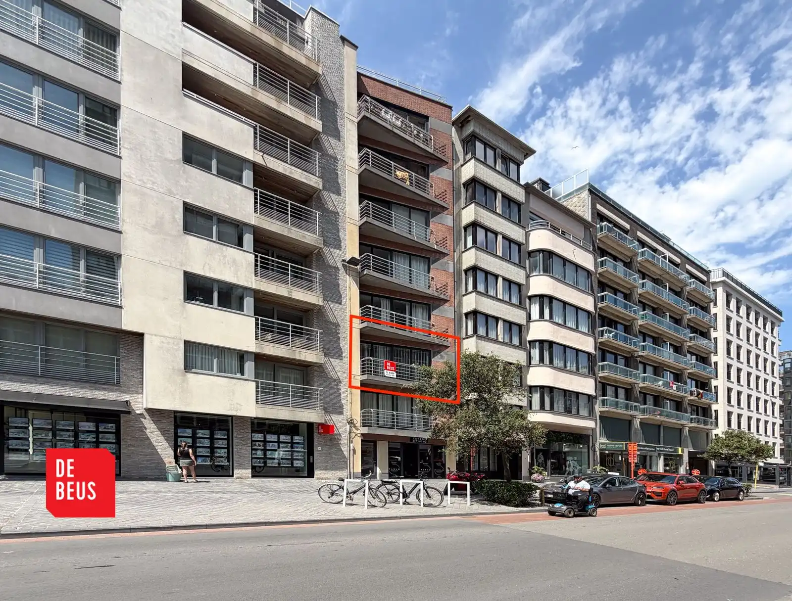Verzorgd appartement met 2 slpk en terras dichtbij zee foto {{pictureIndex}}
