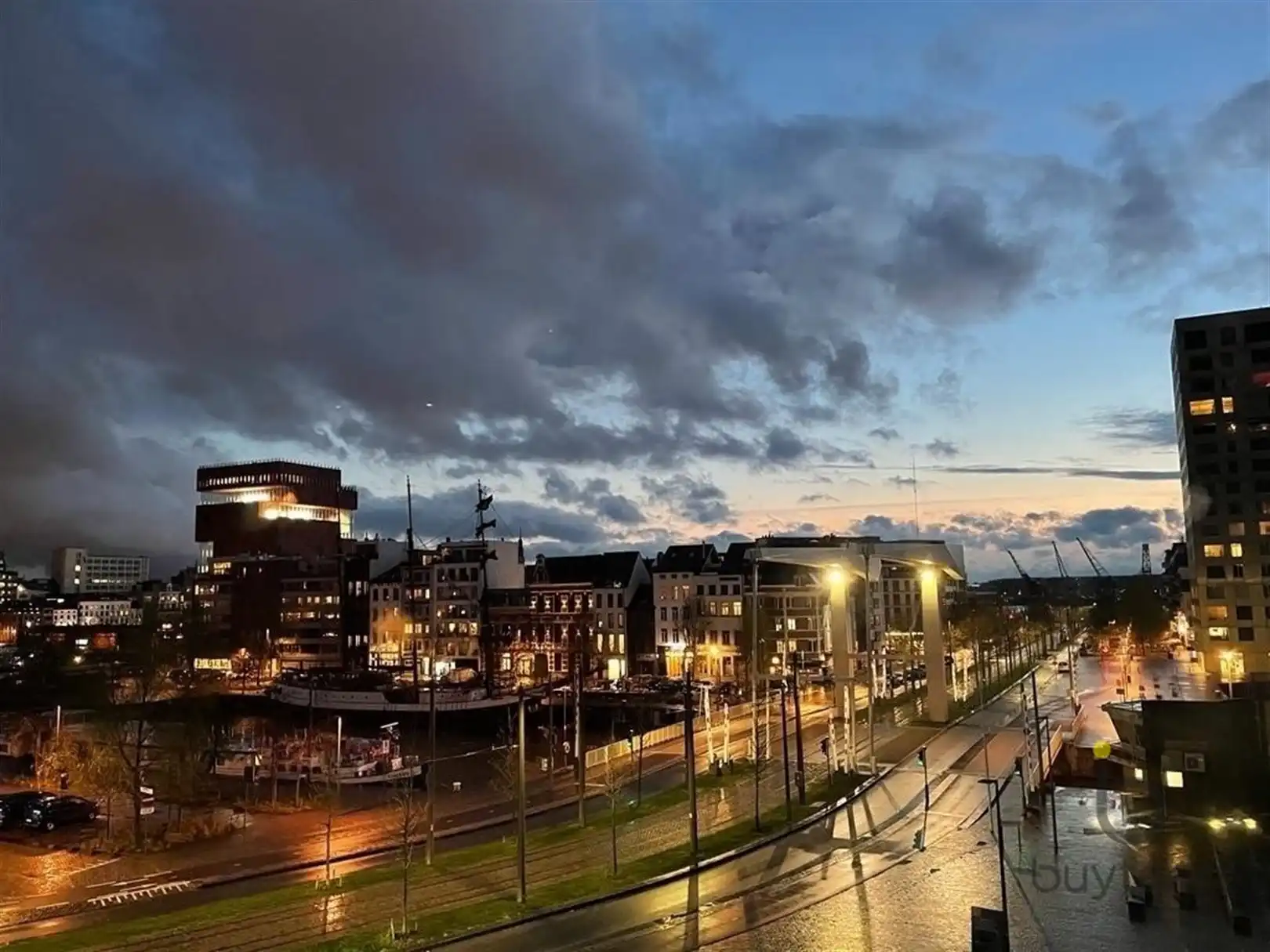 Schitterend appartement met zicht op de water! foto 25