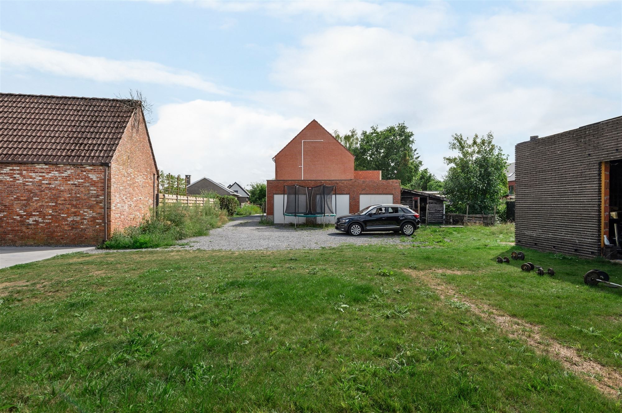 Recente woning met 3 achterliggende garages te Sint-Katelijne-Waver foto 12