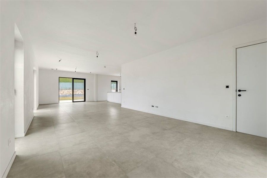KNAPPE NIEUWBOUWWONING IN MODERNE STIJL foto 17