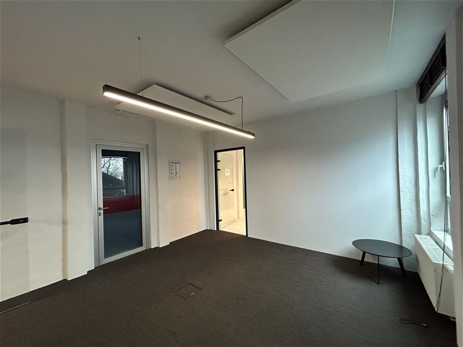 Kantoorgebouw foto 14