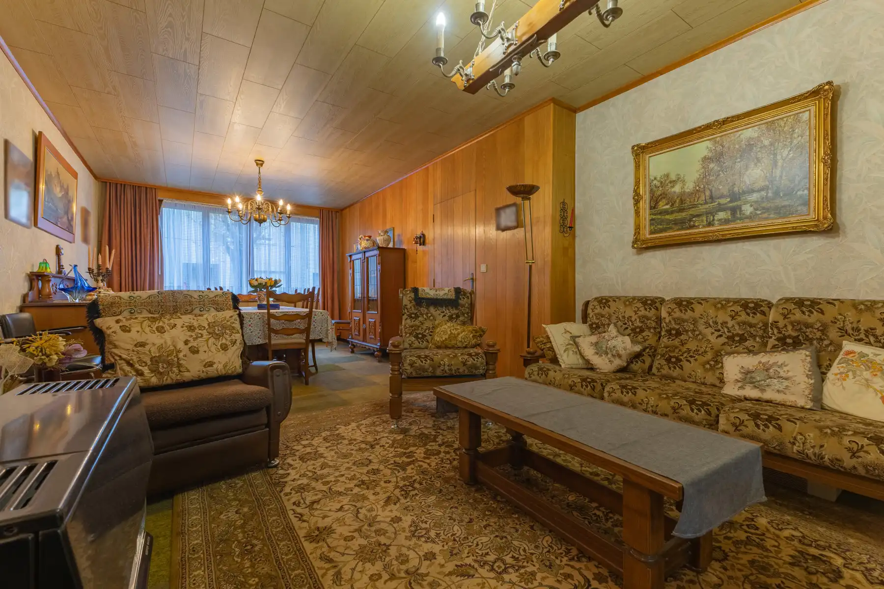 Gunstig gelegen te renoveren woning, 2 slaapkamers en tuin foto 5