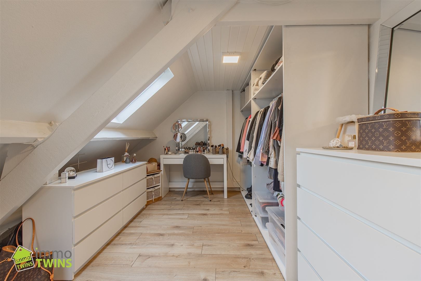 Op zoek naar een handelsruimte mét woongelegenheid met prachtig uitzicht te Lebbeke foto 18