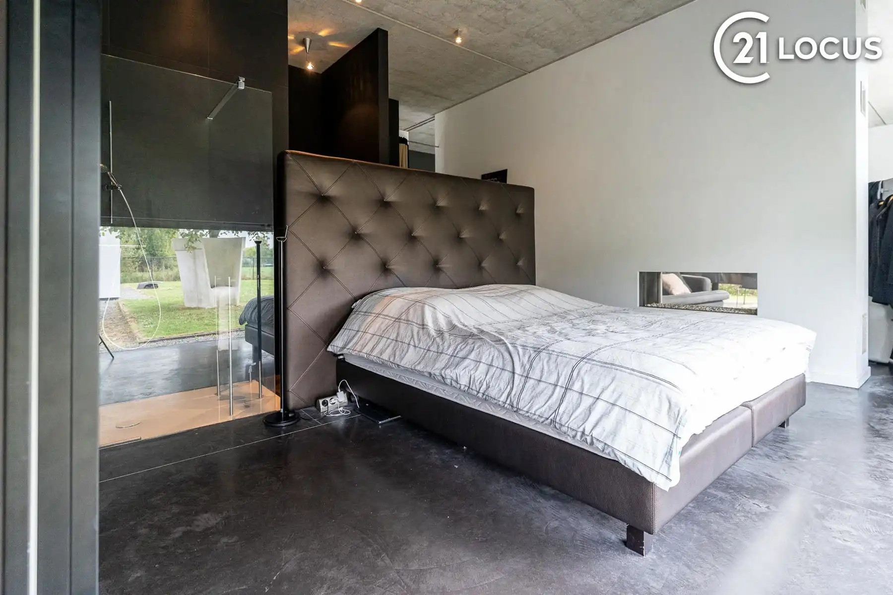 Handelsruimte met woonst & 6 parkings te koop in Kruibeke foto 23