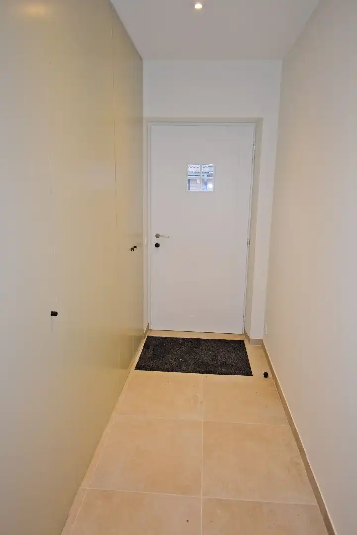 Moderne nieuwbouwwoning te huur in centrum Koolkerke. foto 5