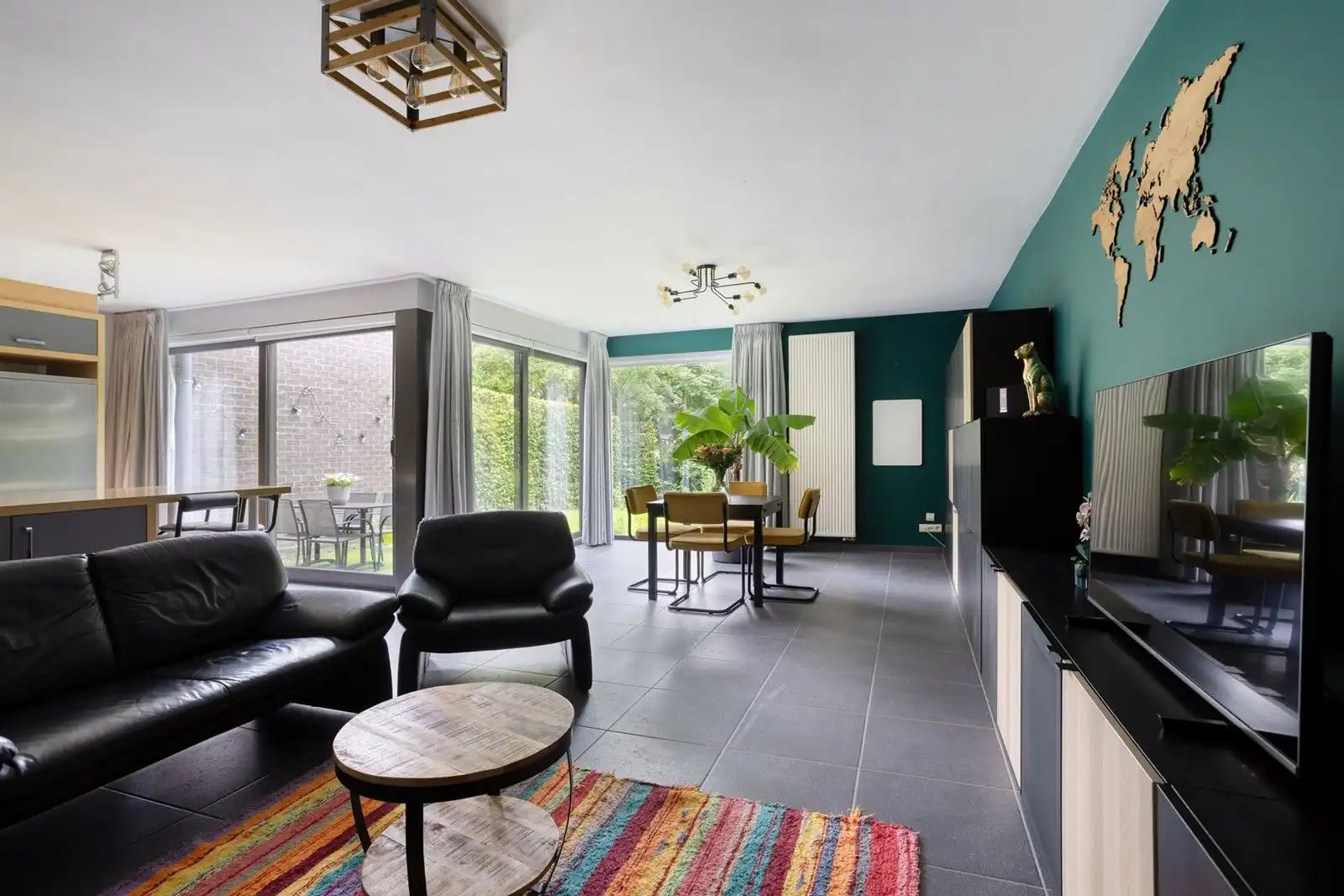 Gelijkvloers appartement met 2 slaapkamers en tuin, kelder & staanplaats foto 8