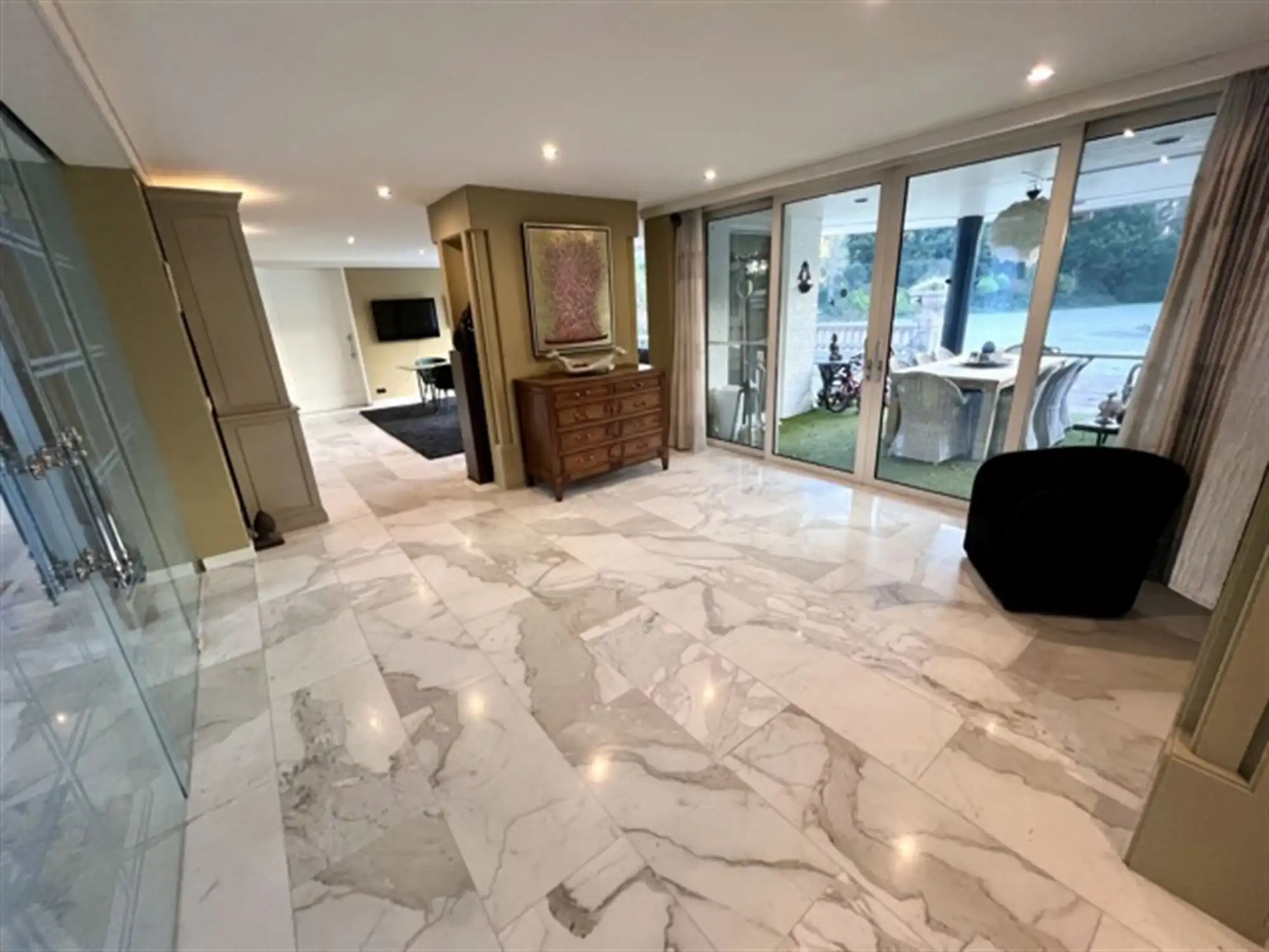 Statig landgoed met binnenzwembad op toplocatie foto 7