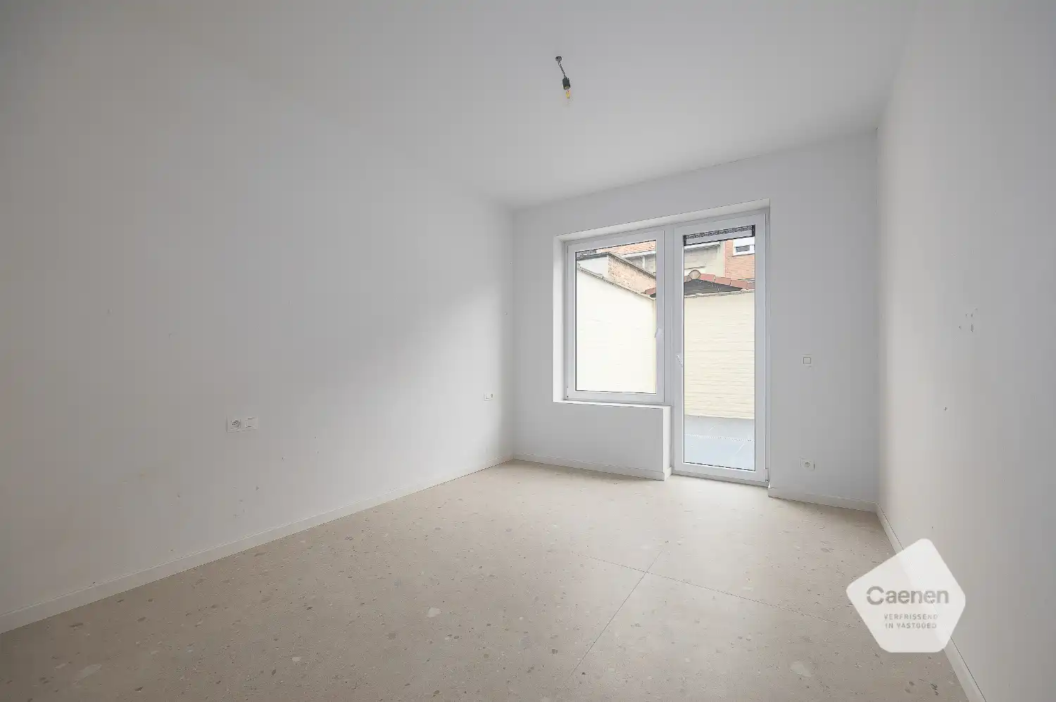 Gerenoveerd appartement te Mariakerke foto 16