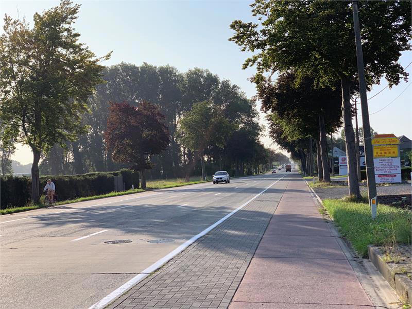 Opslagplaats van 300 m² met een goede ligging foto 8