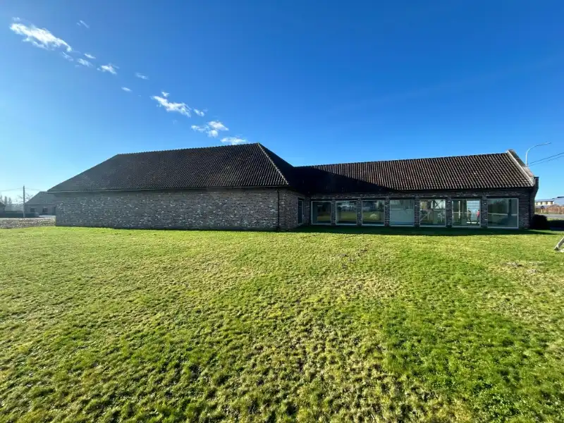 Uitstekend gelegen toonzaal met kantoor (832 m²) – langs N60 Oudenaarde-Gent foto 3