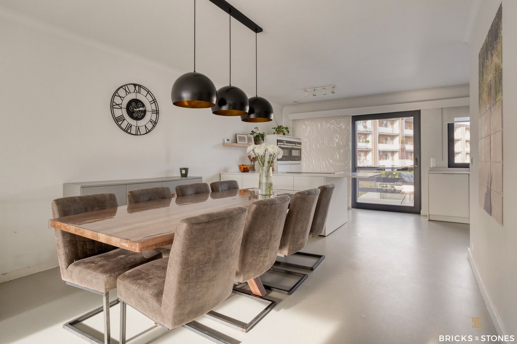 Knappe bel-etage woning met tuin foto 10