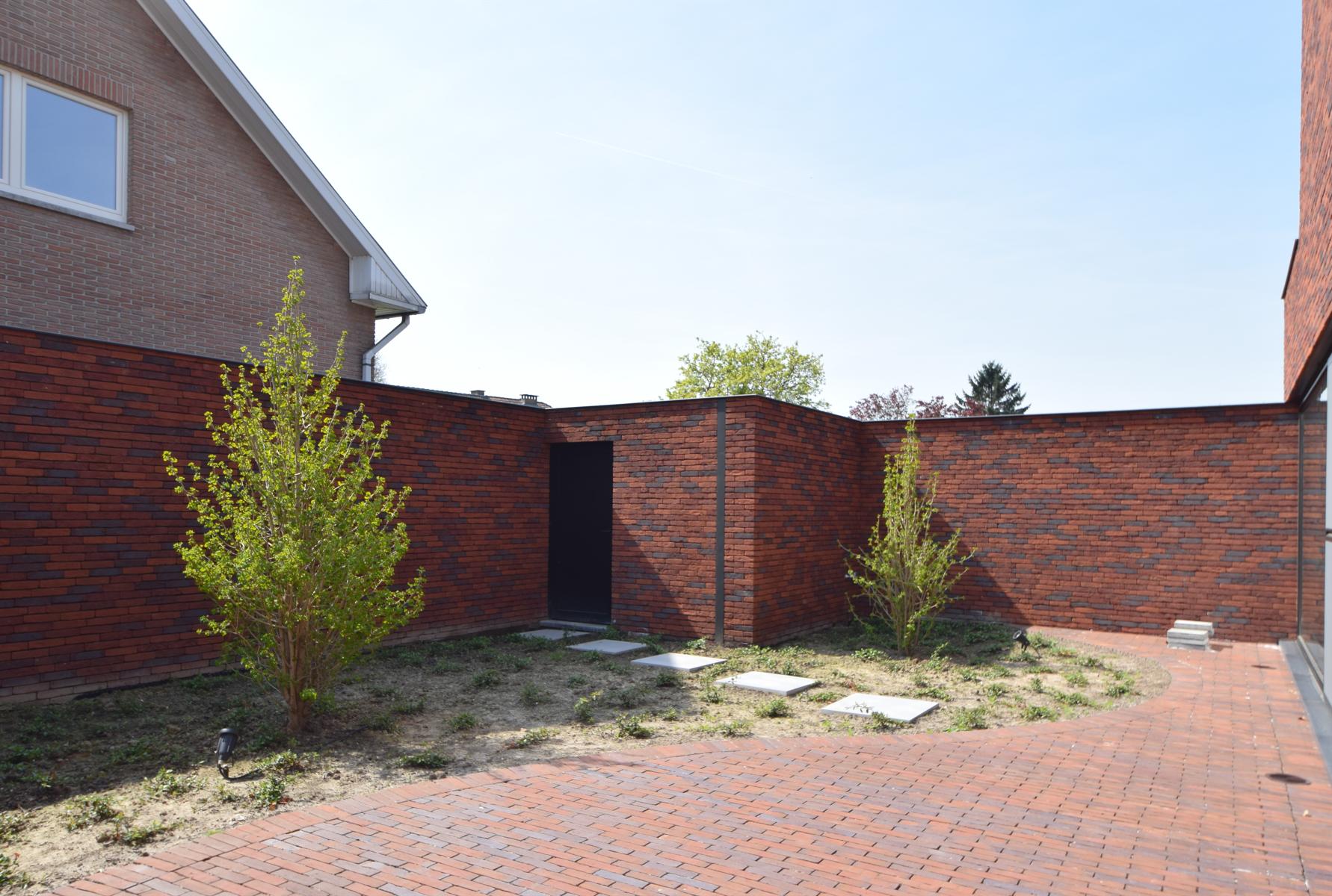 Moderne woning te Kanne  foto 2