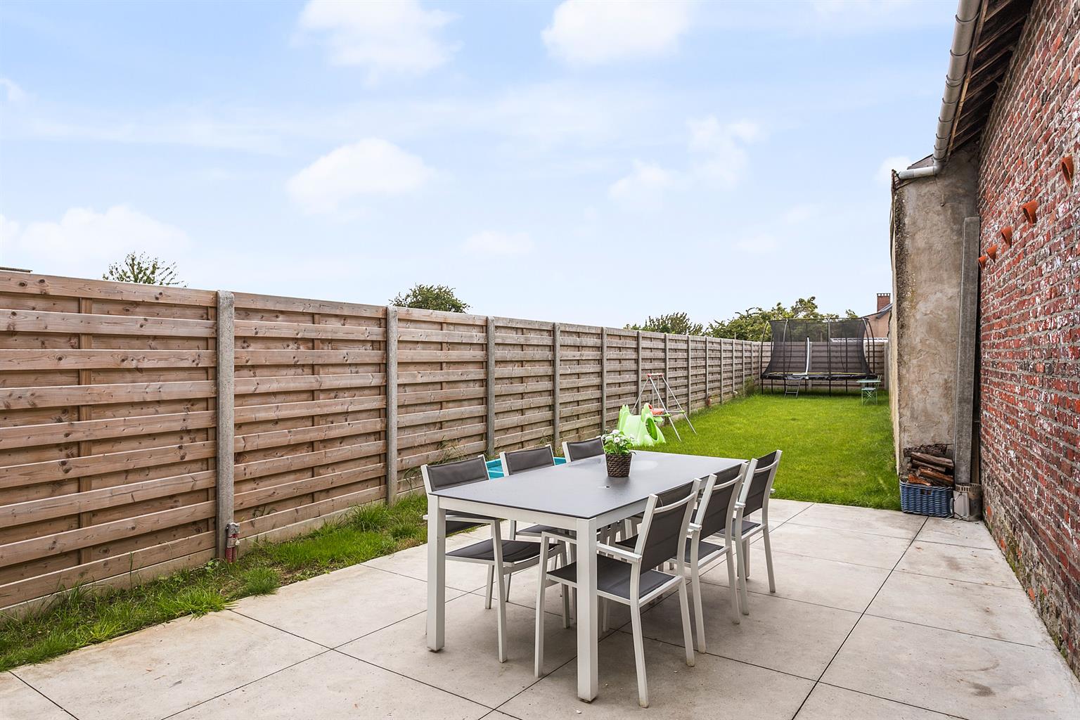 Mooie gerenoveerde woning met tuin in Boutersem foto 20