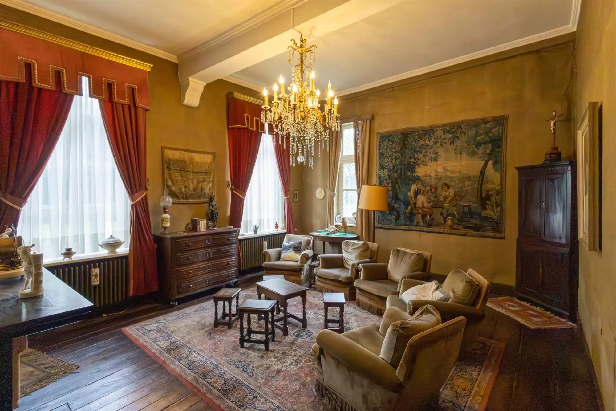 Kasteelhoeve op uniek perceel foto 9