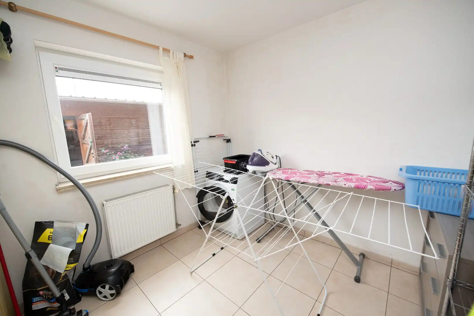 Gelijkvloers appartement in centrum Waregem met ruim terras & garage foto 7