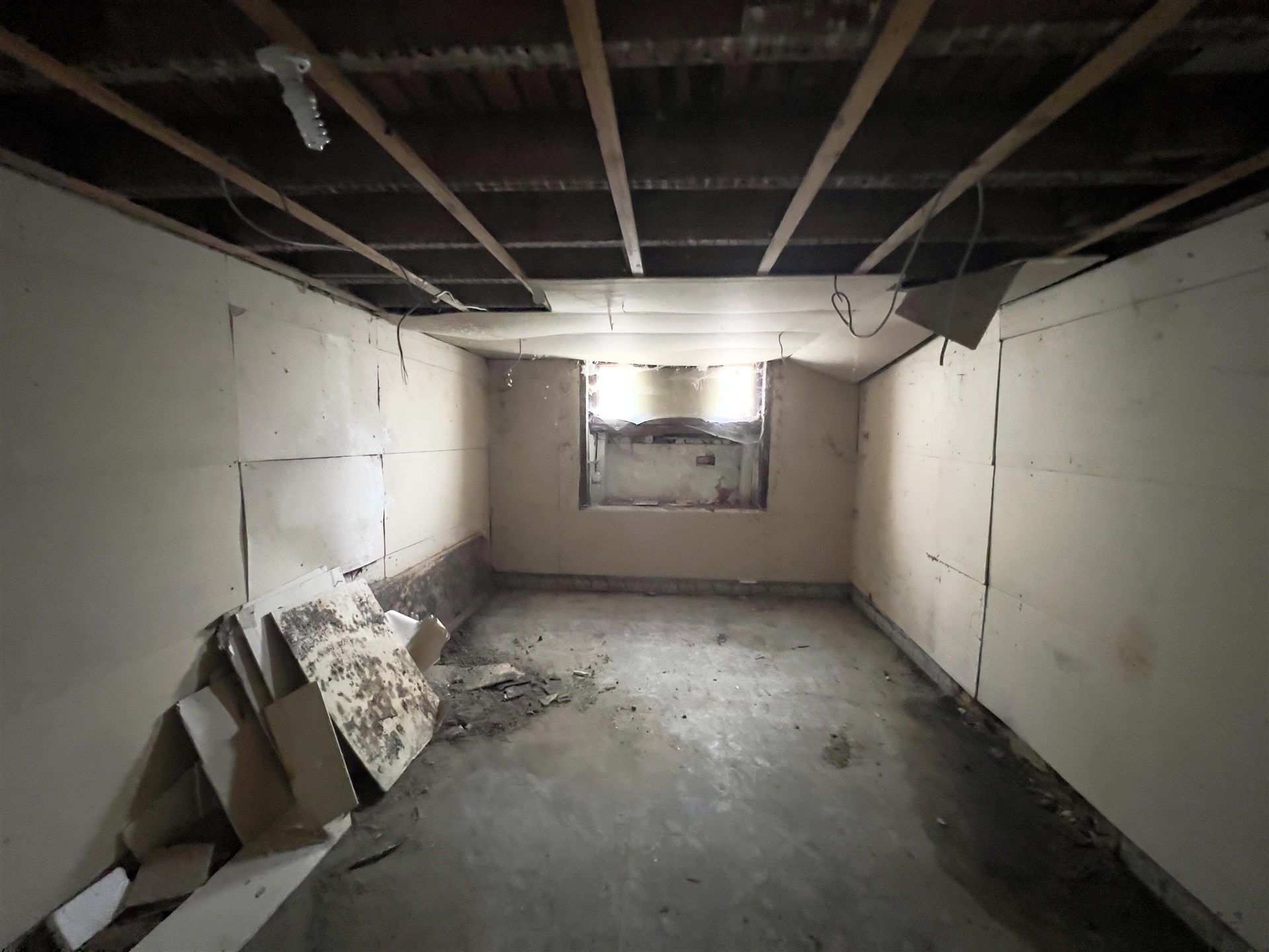 Te renoveren hoekwoning te Oostende foto 18