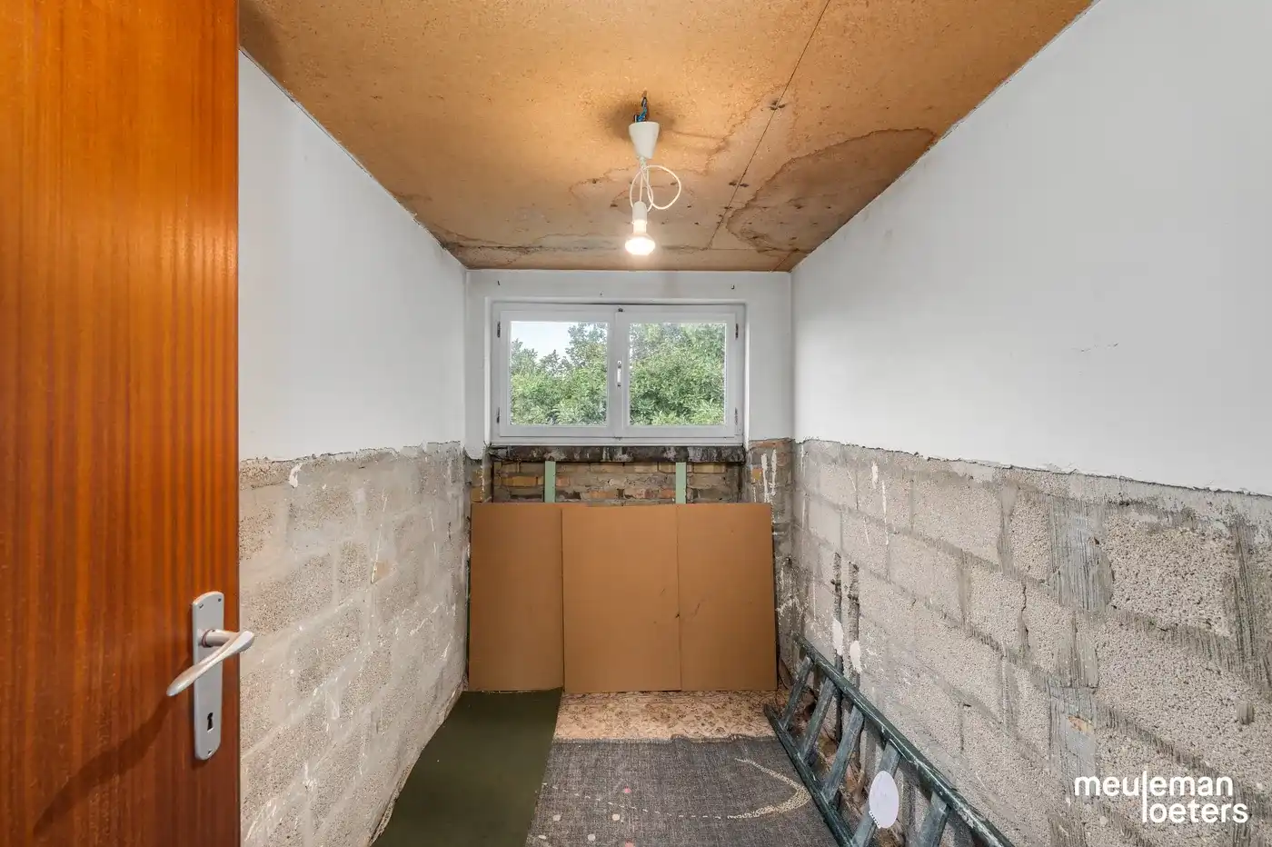 Ruime gezinswoning met tuin en garage in het hart van Lissewege foto 14