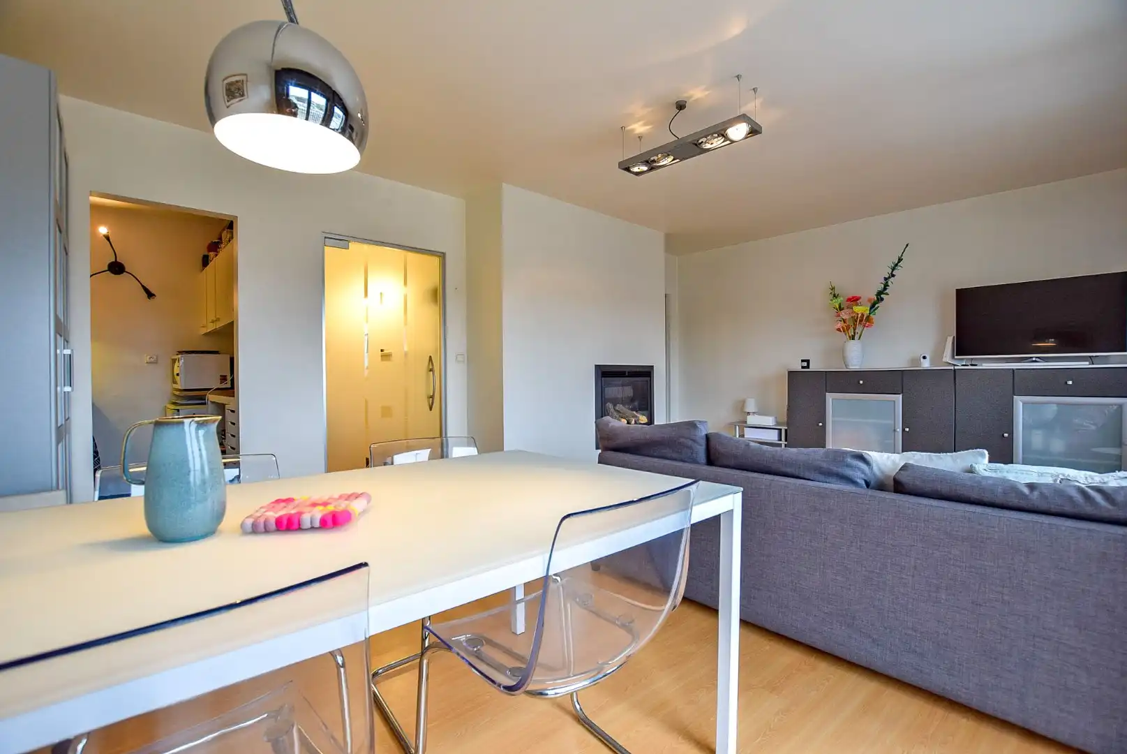 Instapklaar gemeubeld appartement vlakbij het strand te Oostduinkerke Groenendijk! foto 5