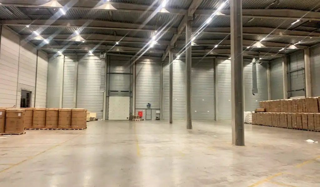 Logistiek magazijn te huur vlakbij afrit E313 in Herentals foto 2