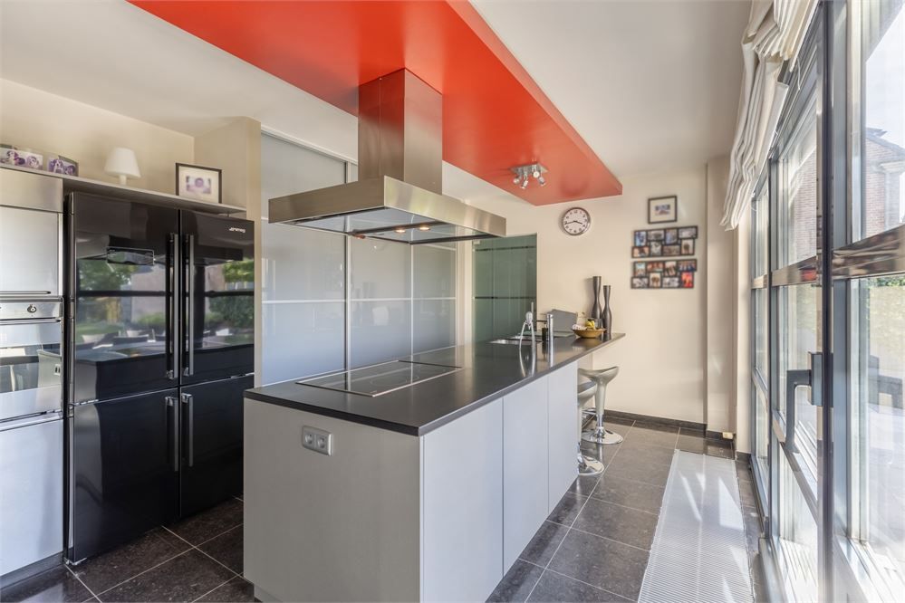 Knappe villa met 3 slaapkamers nabij het centrum van Tienen! foto 7
