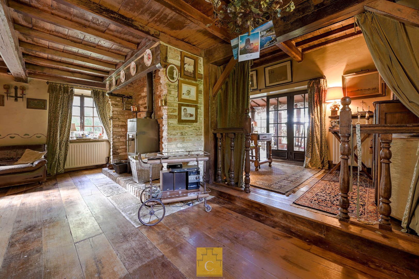 sfeervol landhuis met schuur, garage, zwemvijver en poolhouse, 3 paardenstallen, akkerland en weiland. Idyllische locatie te Torhout (Sint-Henricus), 2,55 ha foto 17