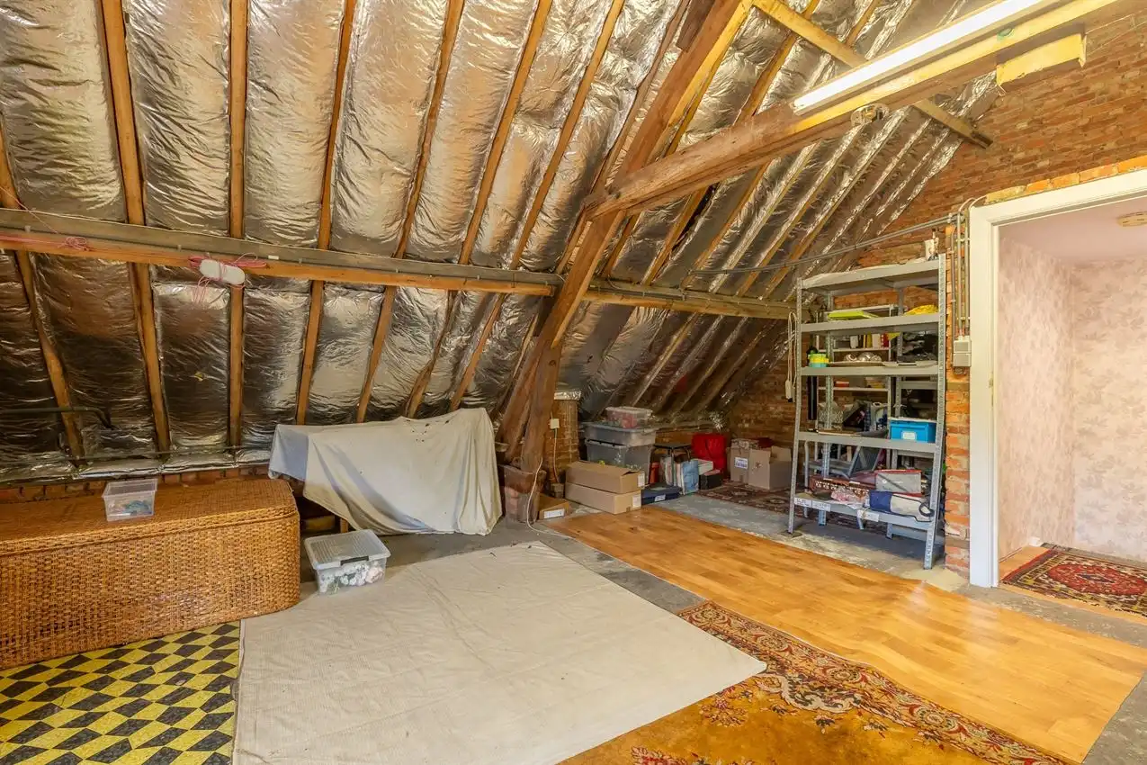 Karaktervolle en instapklare woning met zonnige tuin nabij het Gras- en Crauwelsbos foto 45