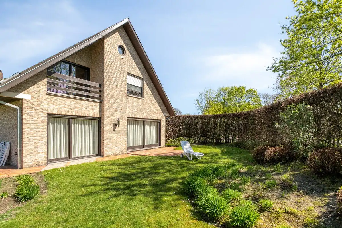 Ruime villa op 1098m²  te koop op Hoog Kortrijk foto 11