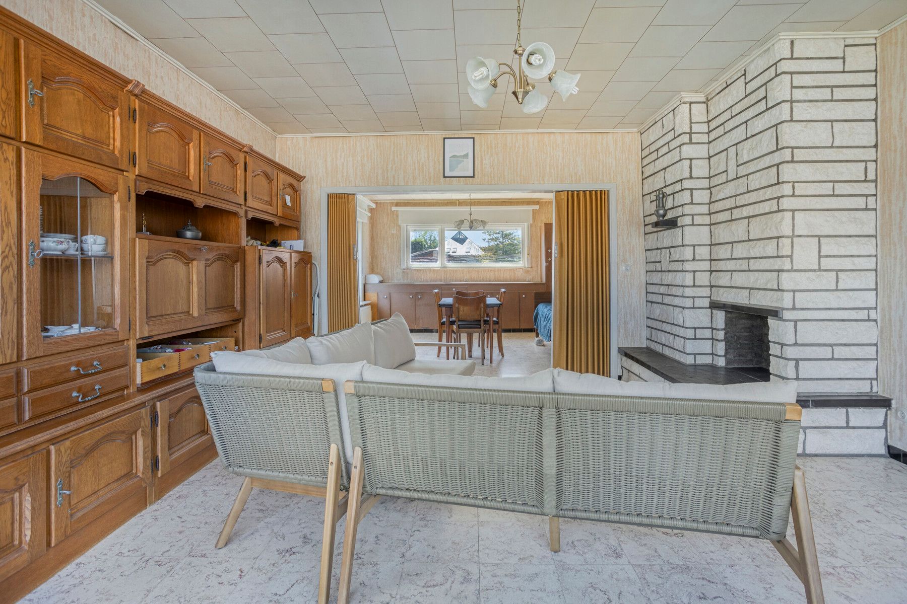 Te renoveren open bebouwing met zuidgerichte tuin foto 5