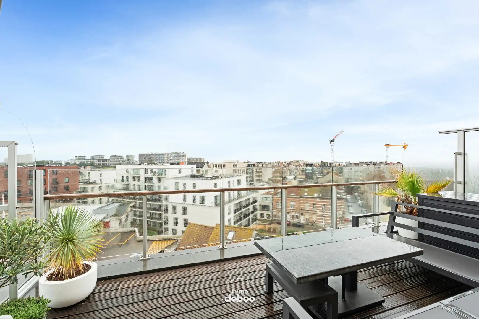 Prachtige penthouse met 4 terrassen in jong gebouw foto {{pictureIndex}}