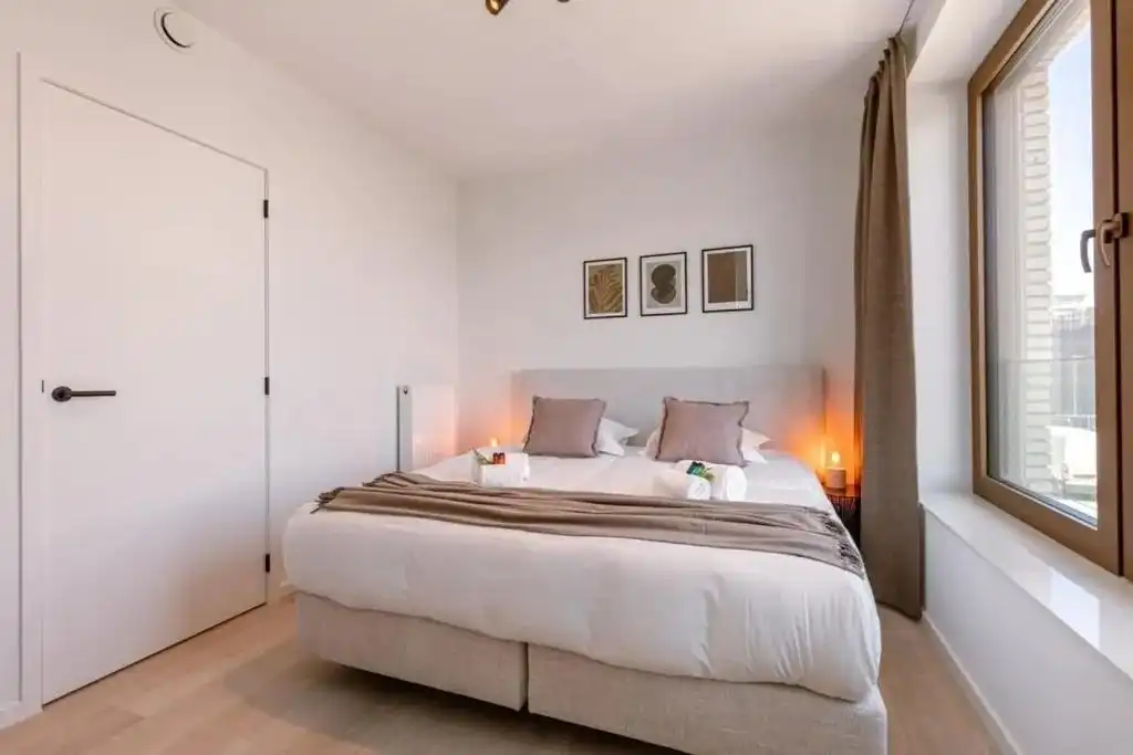 Prachtig gemeubeld 1-slaapkamerappartement op wandelafstand van het strand foto 8