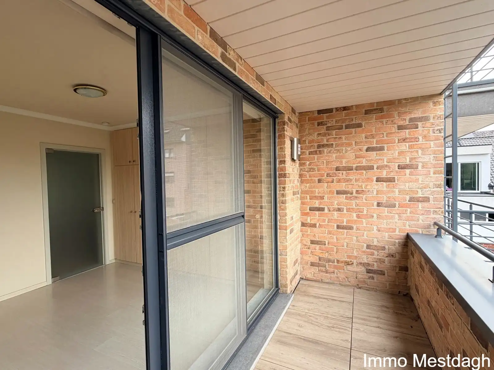 Lichtrijk en ruim appartement met 3 terrassen en autostaanplaats in het centrum van Diest foto 20