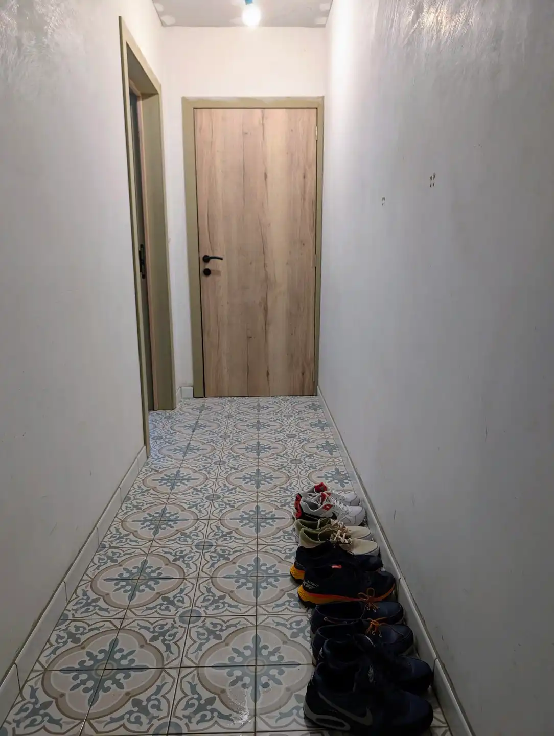 Huis te koop De Panne – Instapklaar, 4 slaapkamers, garage en zuidgerichte tuin (volledige renovatie 2023) foto 2