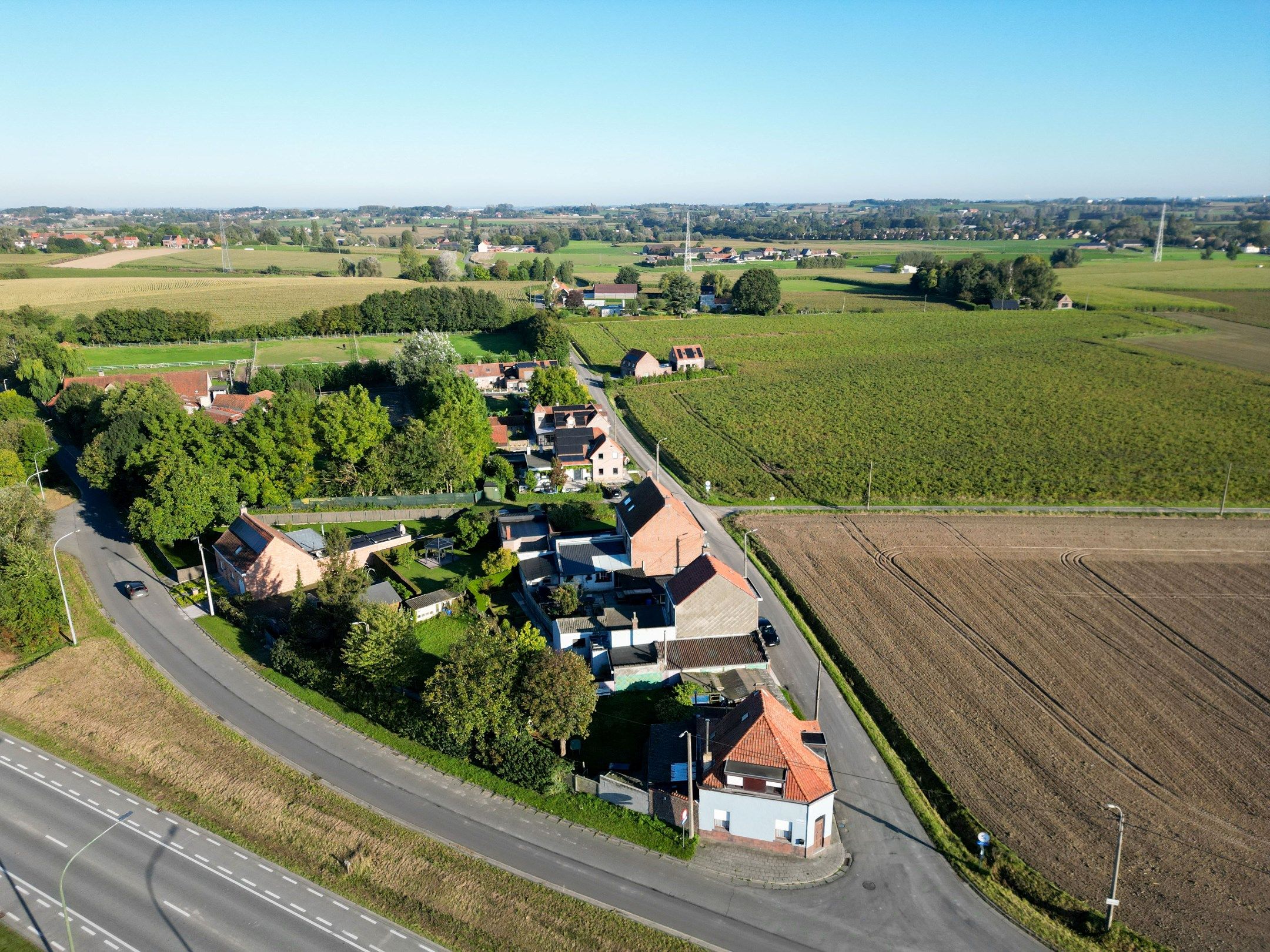 TE RENOVEREN HOEKWONING MET TUIN foto 20