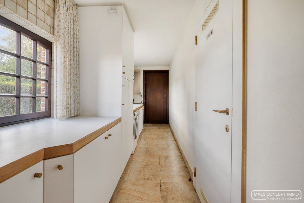 Authentieke hoeve te koop in Anzegem – omringd door 1,6 hectare groen foto 17
