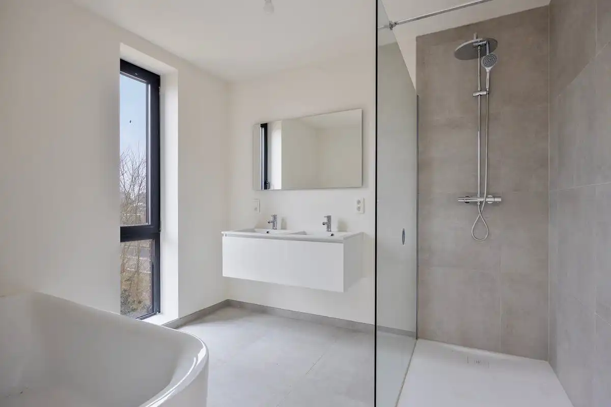 Rustig gelegen nieuwbouwwoning vlakbij het centrum van Balen foto 4