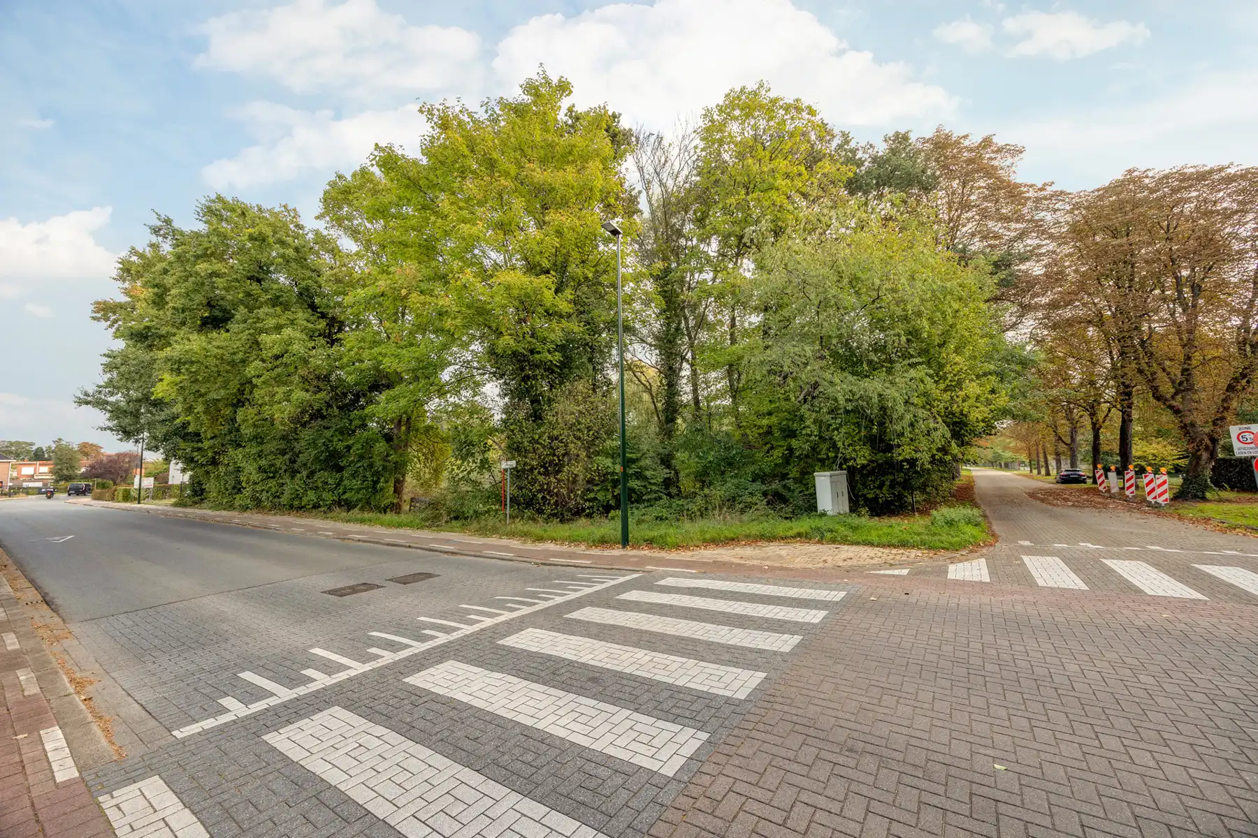 Gunstig gelegen bouwgrond van 2.099m² voor een OB foto 8
