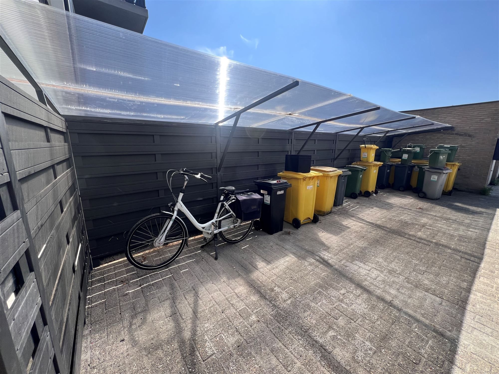 Energiezuinig appartement met 2 slaapkamers en garage foto 14