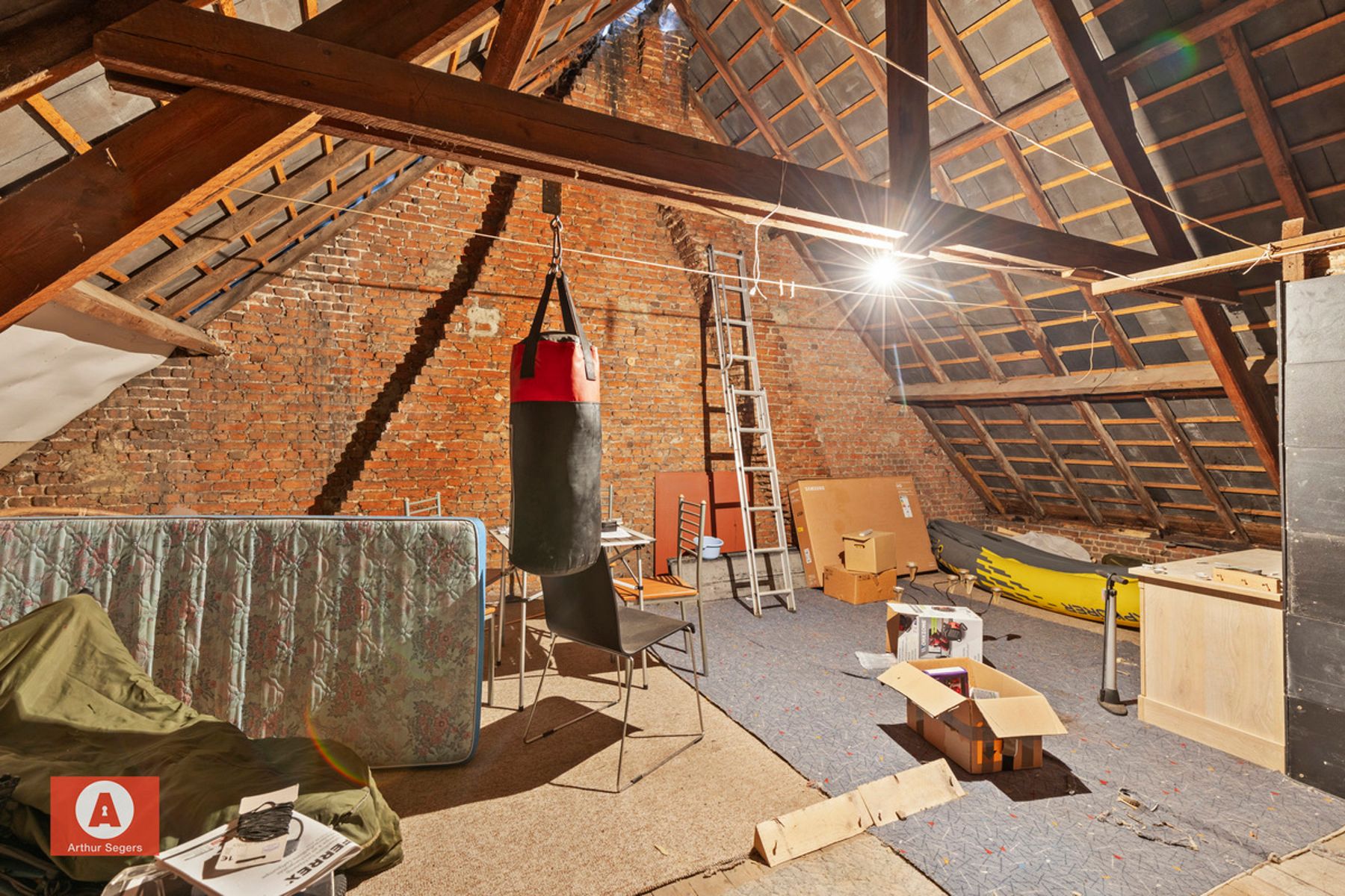 !!! IN OPTIE !!! Te renoveren woning in hartje Baasrode foto 15