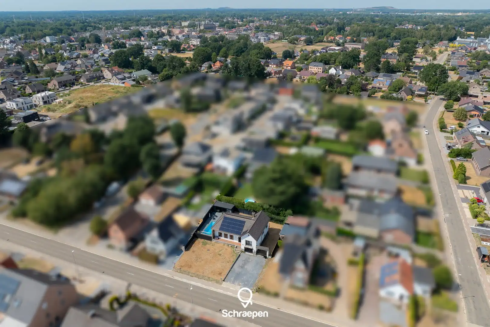 Instapklare én energiezuinige gezinswoning (206 m²) met zwembad op centrale ligging te Zonhoven! foto 24