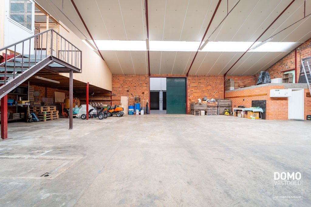 UNIEKE WONING MET 2 RUIME LOODSEN OP PERCEEL VAN 58A49CA foto 32