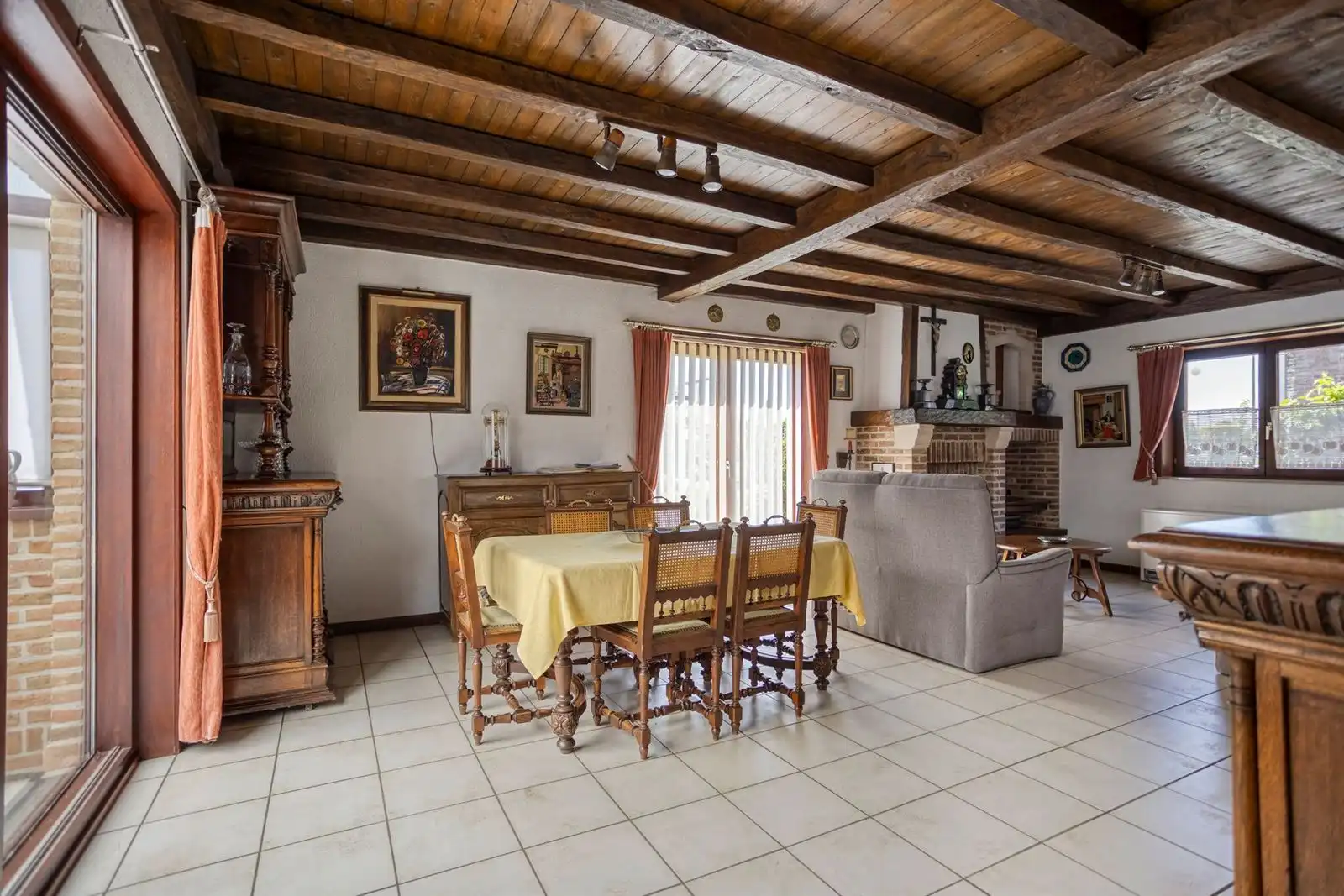 Rustig gelegen woning te koop te Pajottegem foto 8