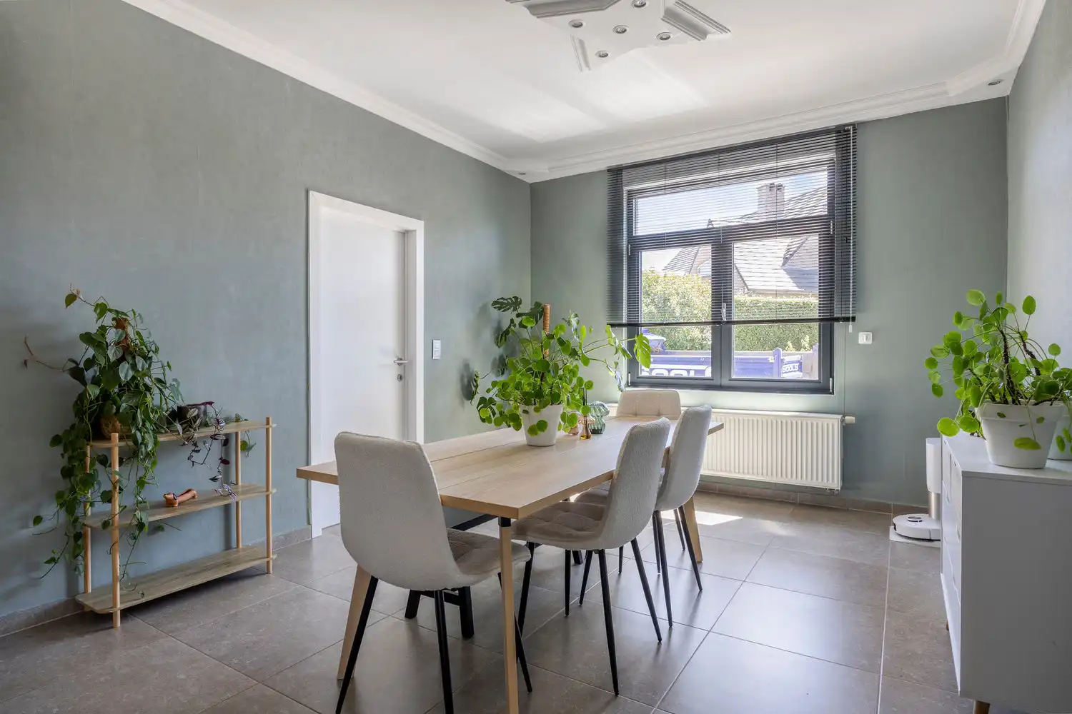 INSTAPKLARE WONING MET 3 SLPKS TE DIEST! foto 5