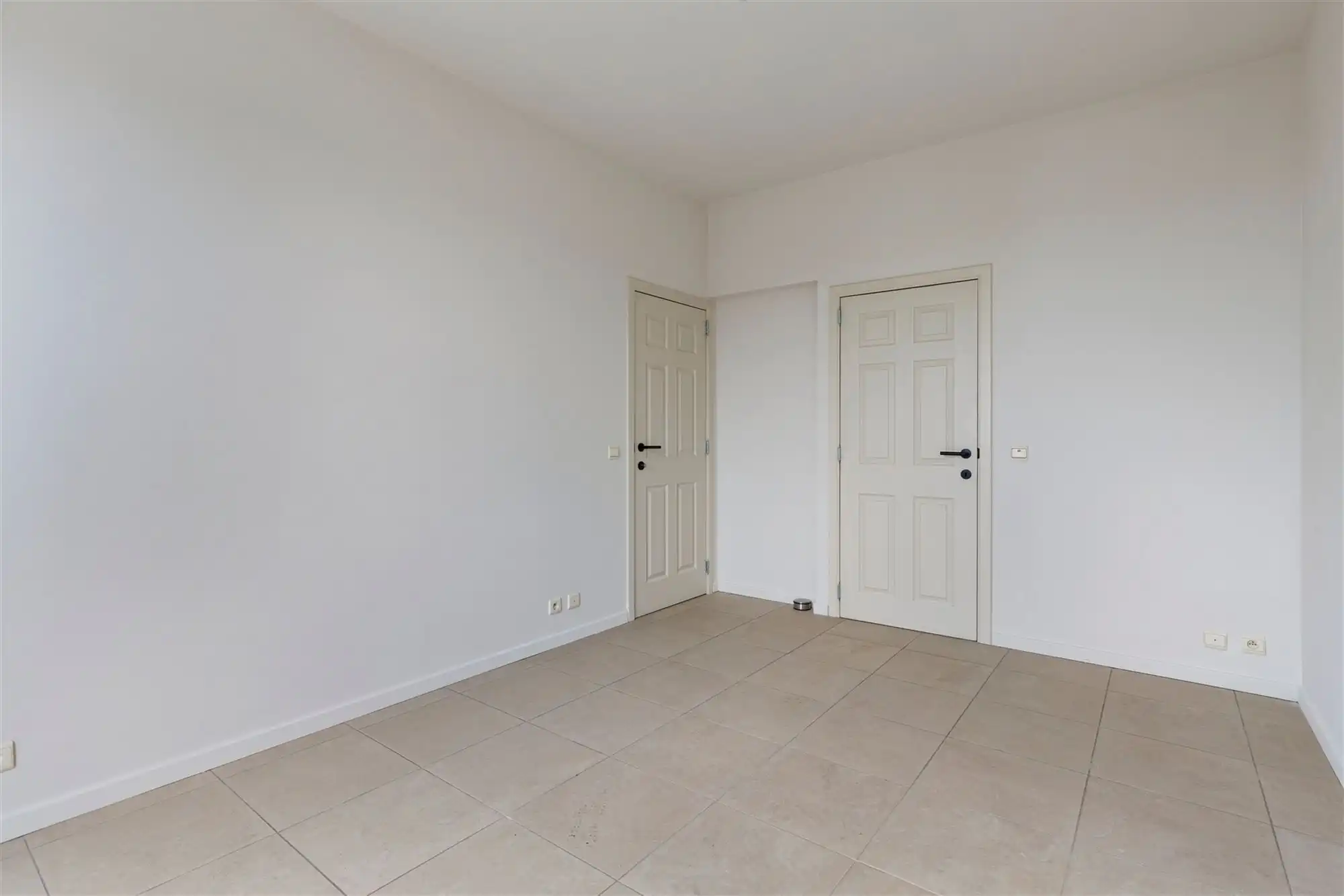 Instapklaar appartement met terras op centrale locatie foto 9