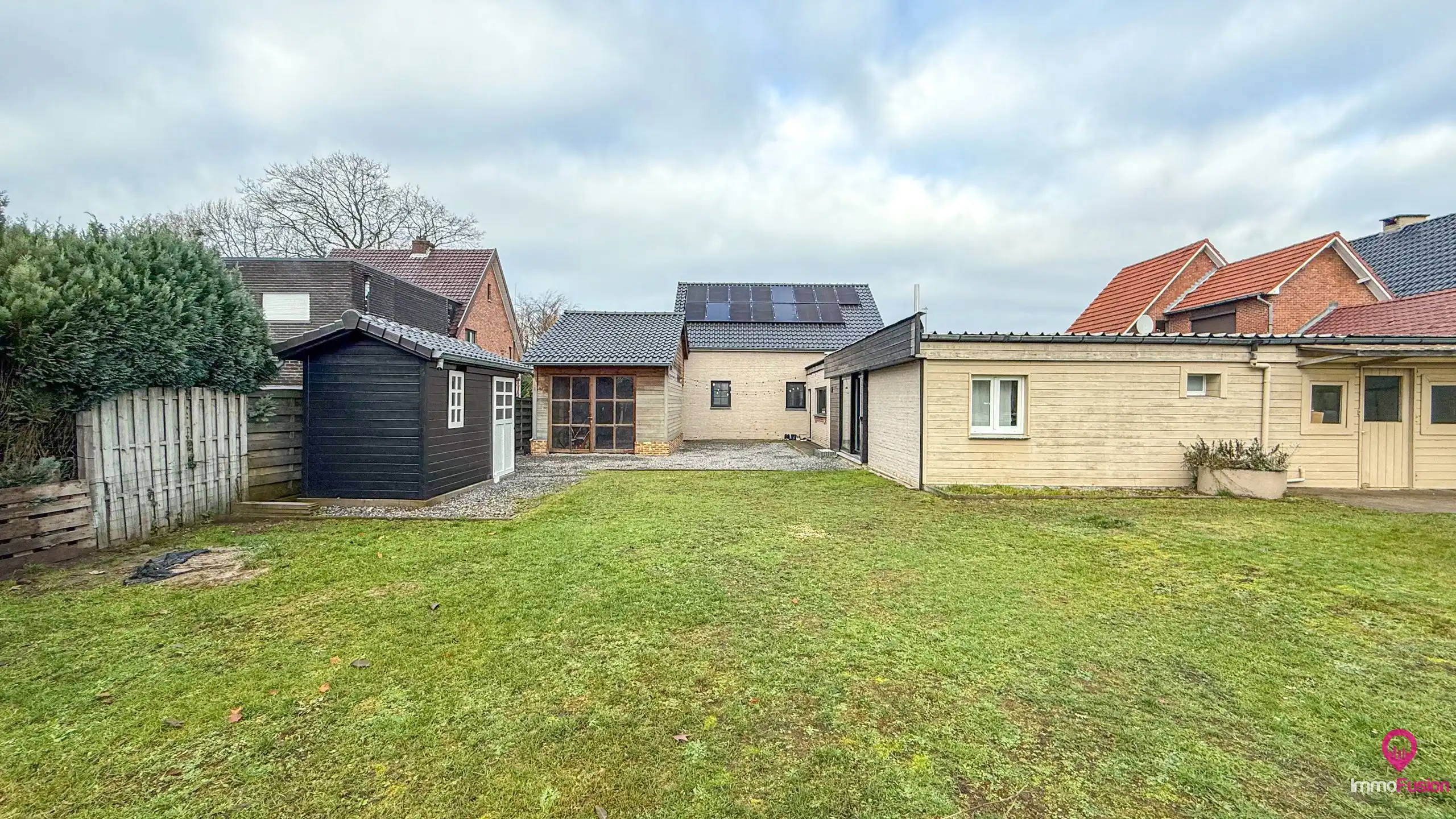 Kangoeroe woning met 5 slpks rustig gelegen! foto 37