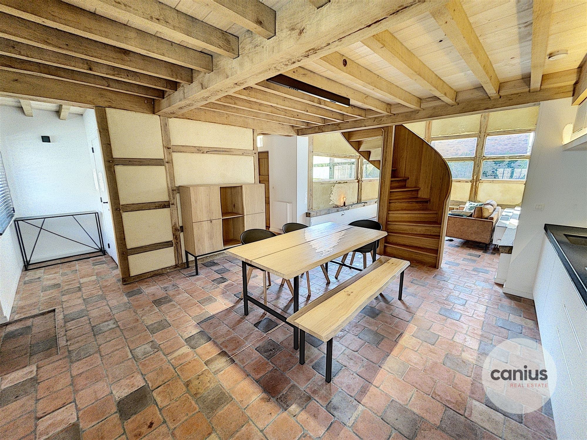 TIJDLOZE WONING IN HARTJE SINT-TRUIDEN foto 7