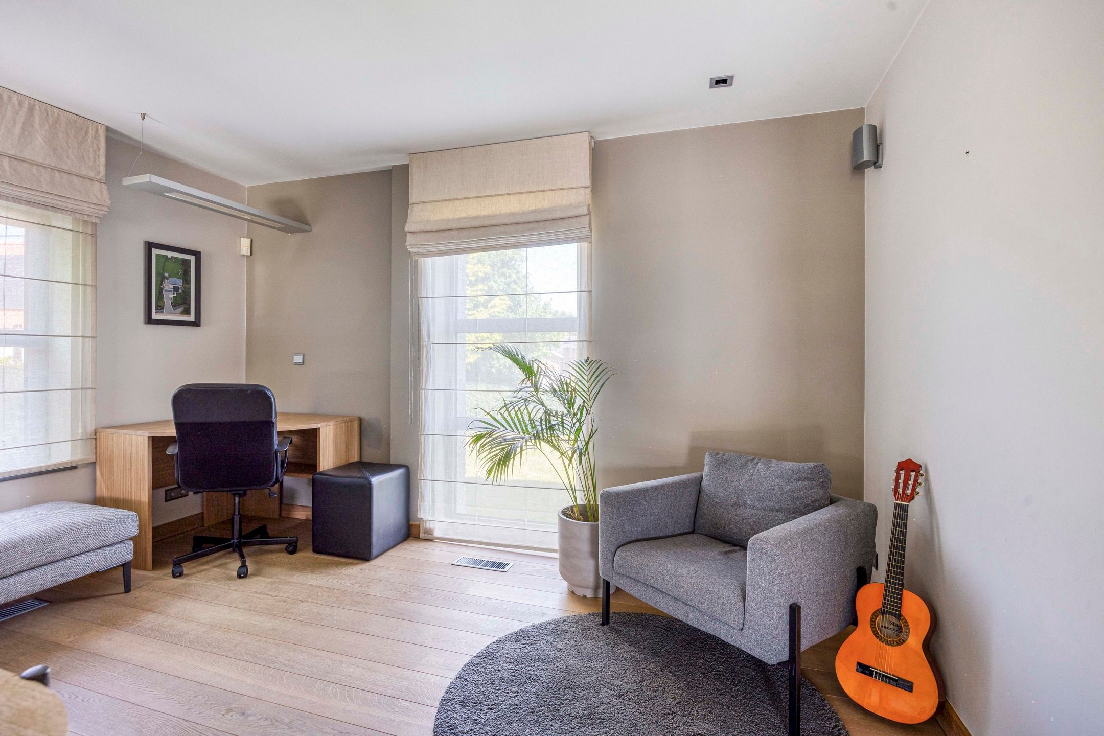 Prachtige villa op ruim perceel met mooi vergezicht foto 14