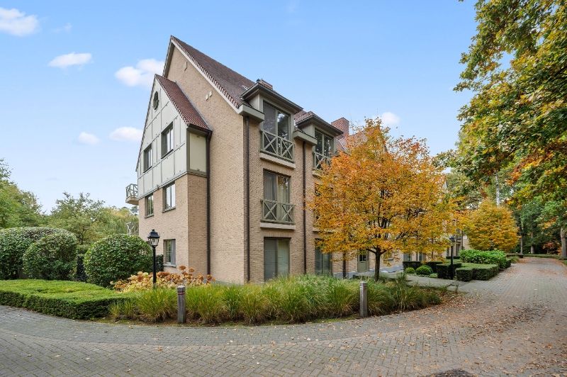 Exclusief luxe appartement van 229 m² in een prachtig parkdomein foto 41